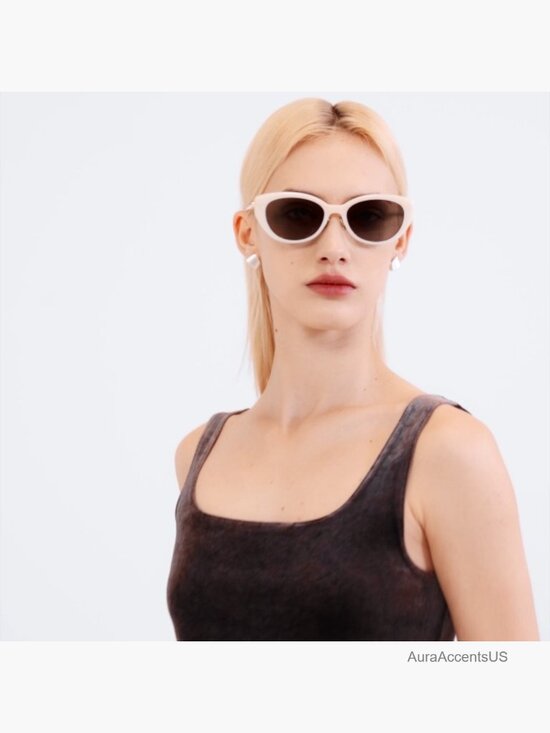 Trendy Cat Eye Polarized Sunglasses with Beta Titanium Temples main image 5